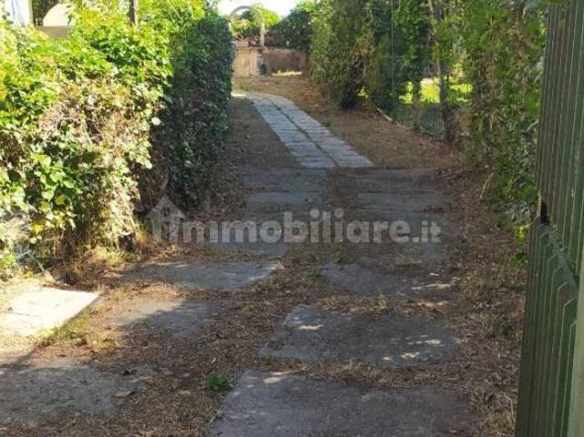 Villa Indipendente in affitto a Mortelle, Messina