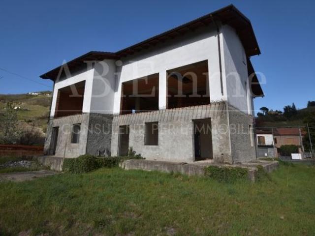 Villa Indipendente in vendita a Piemonte, Cuneo