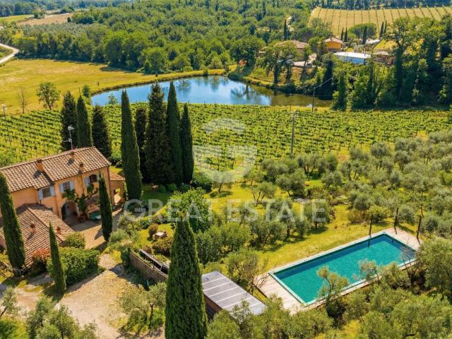 Casa in vendita a Bucine, Toscana