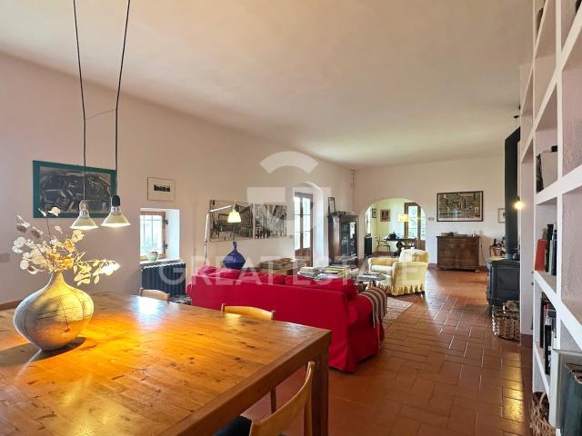 Casa in vendita a Bucine, Toscana
