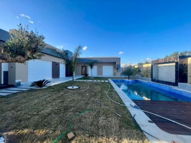 Villa vente à Beni Khalled