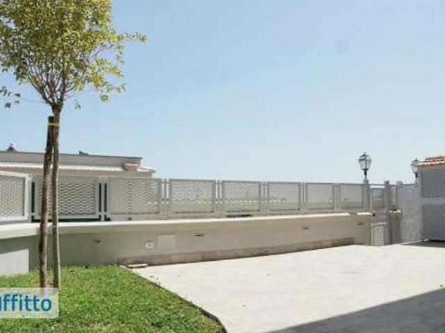 Villa Indipendente in affitto a Magliana Vecchia, Roma Capitale
