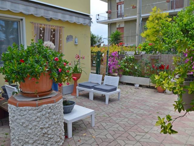 Villa Indipendente in vendita a Montesilvano, Abruzzo