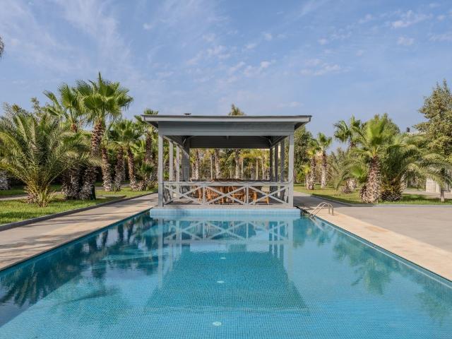 Villa vente à Bouskoura, Gharb-Chrarda-Beni Hssen