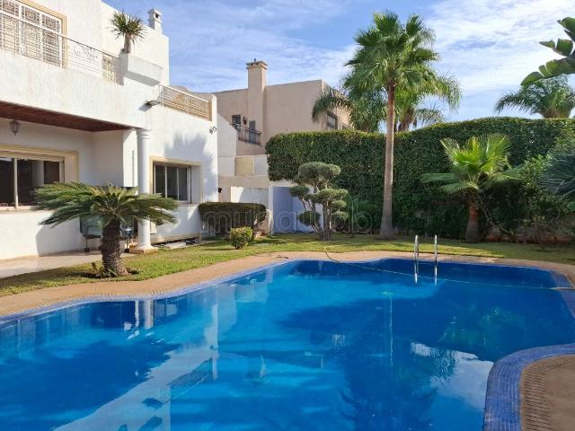 Villa vente à Anfa, Gharb-Chrarda-Beni Hssen