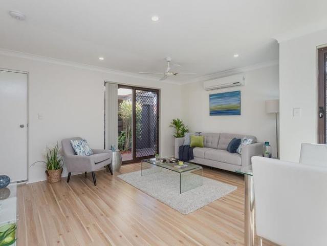 House for rent in Como, Western Australia