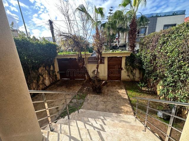 Villa location à Anfa, Gharb-Chrarda-Beni Hssen