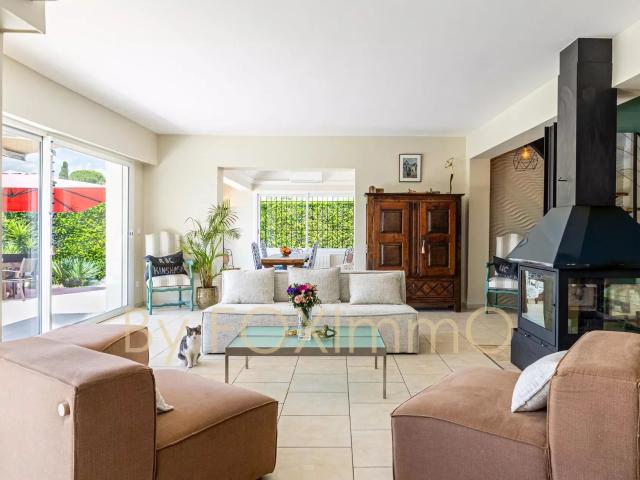 Villa vente à Grasse, Villeneuve-loubet