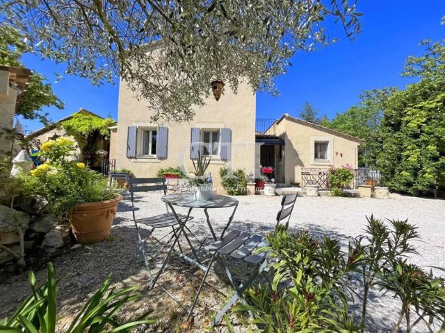 Maison vente à Carpentras, Sablet