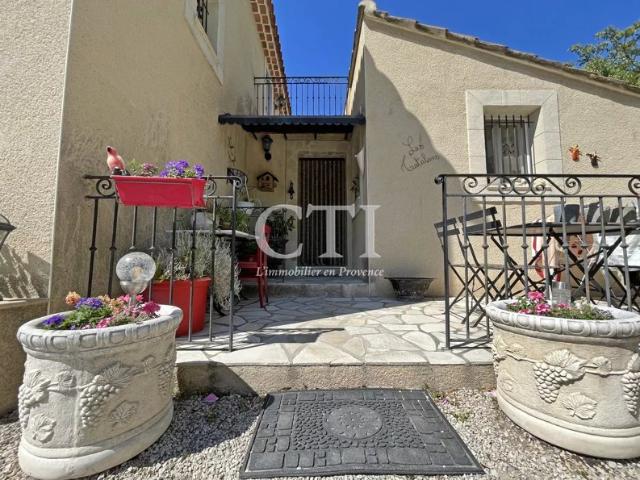 Maison vente à Carpentras, Sablet