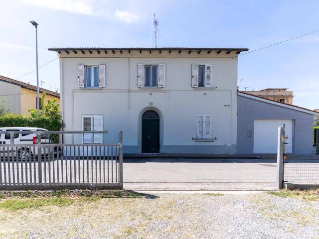 Palazzo in vendita a Unione dei Comuni Circondario dell'Empolese Valdelsa, Empoli
