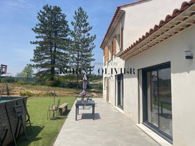 Villa vente à Apt, La Tour-d'aigues