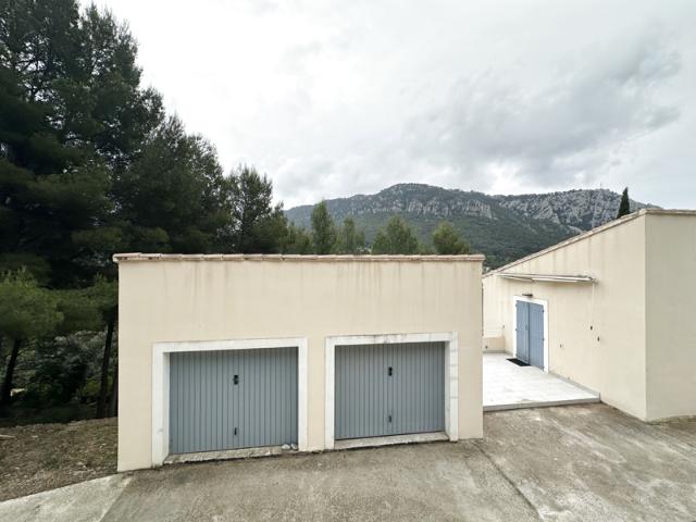 Maison vente à Arrondissement de Toulon, Le Revest-les-eaux