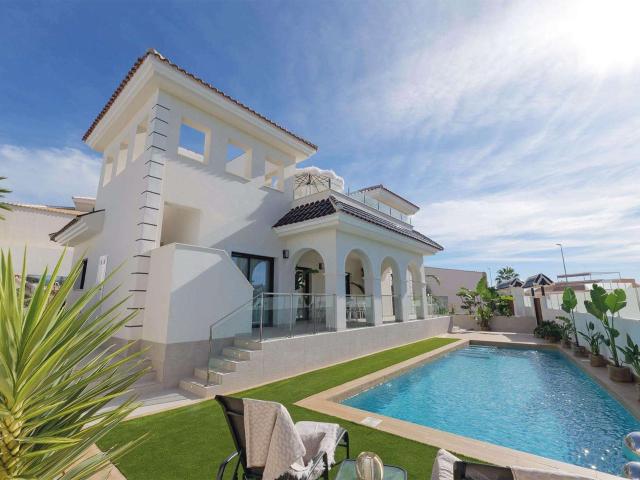 Casa en venta en Urbanización Doña Pepa, el Baix Segura / La Vega Baja