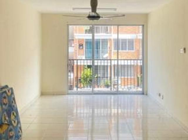 Apartment for sale in Kajang, Langat
