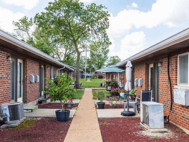 Apartment for rent in Saint Charles, Missouri