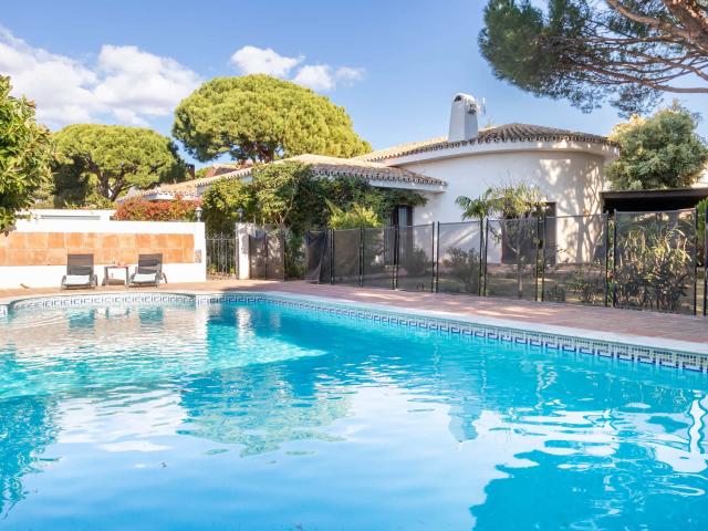 Apartamento en alquiler en Urbanización Sitio de Calahonda, Costa del Sol Occidental