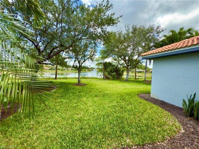 House for sale in Estero