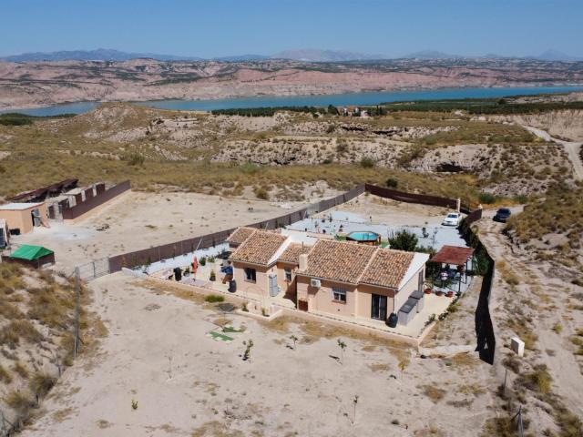 Casa en venta en Comarca de Baza, Andalucía