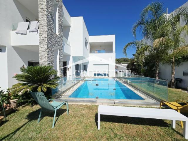 Maison location à قمرت, تونس