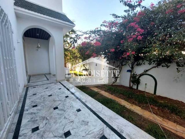 Maison location à Ain Zaghouan, Douz