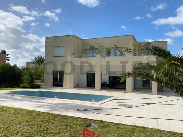 Maison location à Ain Zaghouan, Douz
