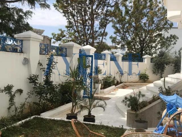 Maison location à Ain Zaghouan, Douz