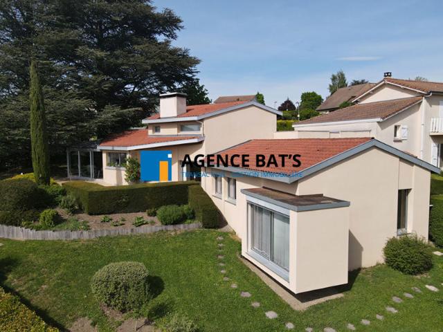 Maison vente à Saint-Étienne, Saint-genest-lerpt