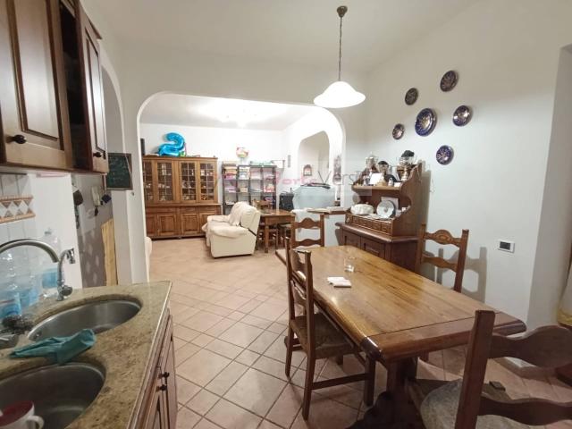 Villa Indipendente in vendita a Montignoso, Toscana
