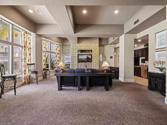 Apartment for rent in Costa Mesa, California