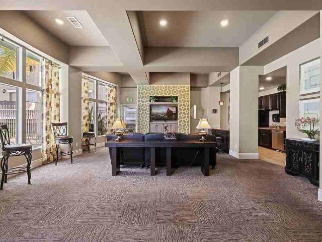 Apartment for rent in Costa Mesa, California