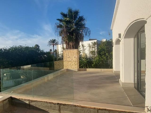 Villa vente à Anfa, Gharb-Chrarda-Beni Hssen