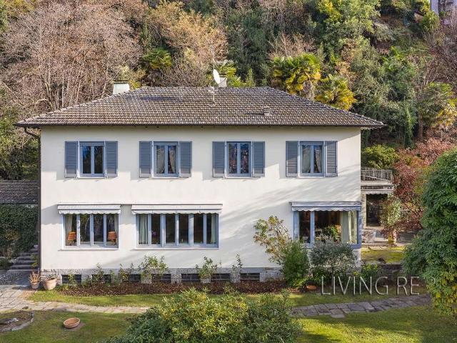 Casa in vendita a Voldomino, Luino