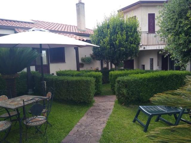 Villa Indipendente in vendita a Calabria, Catanzaro