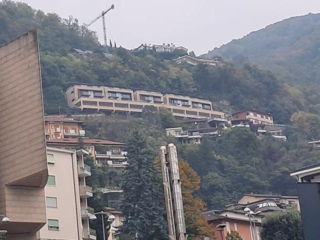 Villa Indipendente in vendita a Campione d'Italia