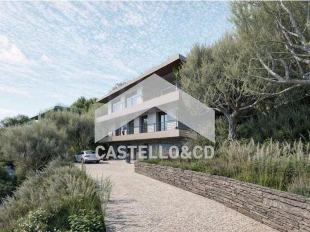 Villa Indipendente in vendita a Padenghe Sul Garda, Lombardia