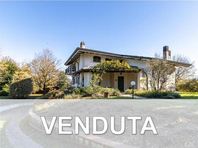 Villa Indipendente in vendita a Missaglia, Lombardia