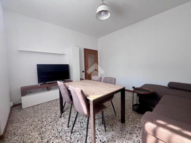 Villa Indipendente in affitto a Seriate, Lombardia