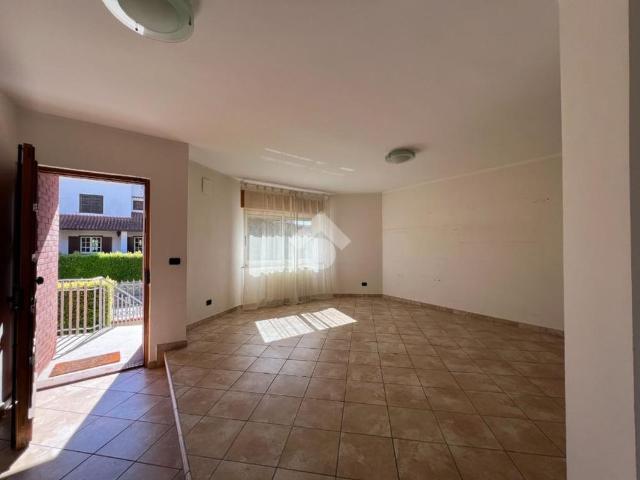 Villa Indipendente in affitto a Marinella, Calabria