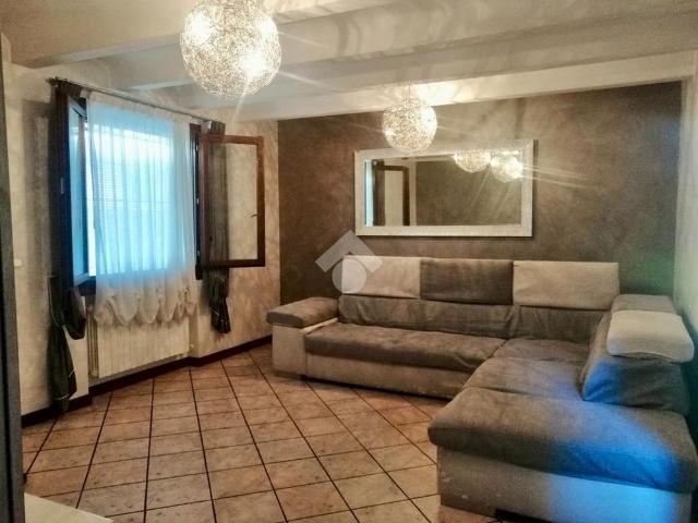 Villa Indipendente in affitto a Mandriola, Albignasego
