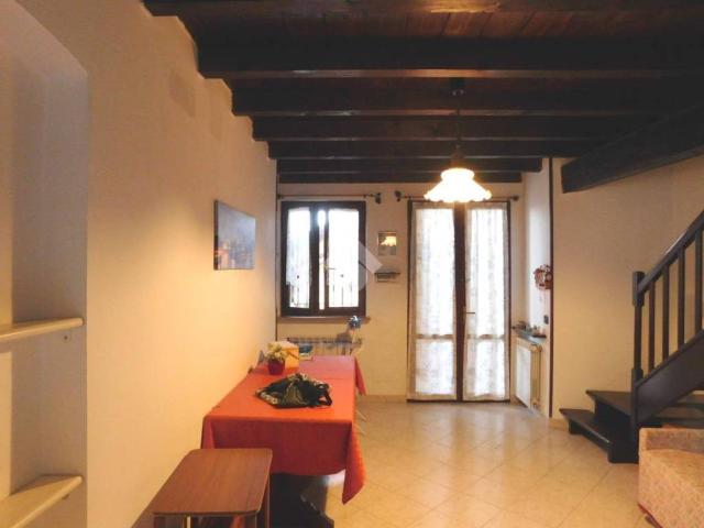 Villa Indipendente in affitto a Battuello, Corbetta