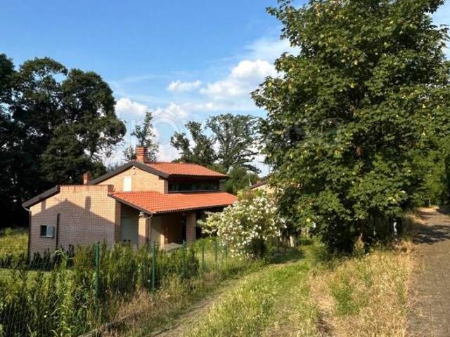 Villa Indipendente in affitto a Galgiana, Casatenovo