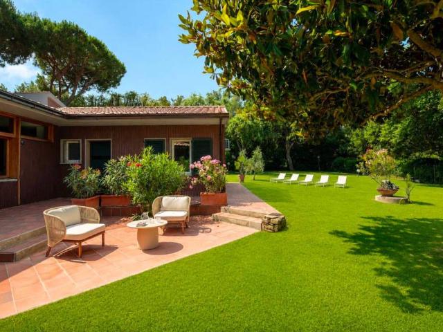 Villa Indipendente in affitto a Castiglione Della Pescaia, Toscana