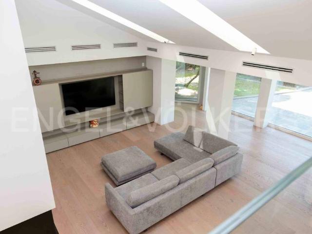 Villa Indipendente in affitto a Corbetta, Lombardia