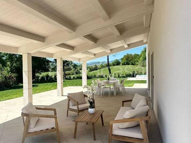 Villa Indipendente in affitto a Vecciano, Coriano