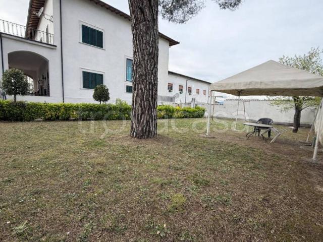 Villa Indipendente in affitto a Crespina Lorenzana, Toscana