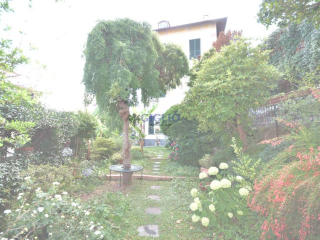Villa Indipendente in affitto a Ponente, Serra Riccò