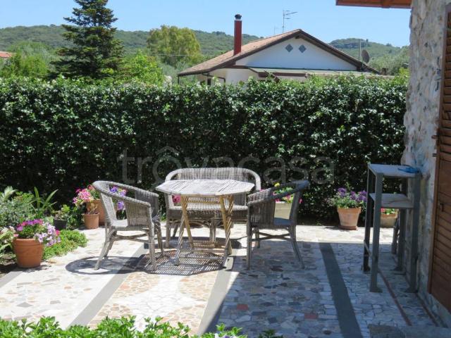 Villa Indipendente in affitto a Gianola, Formia