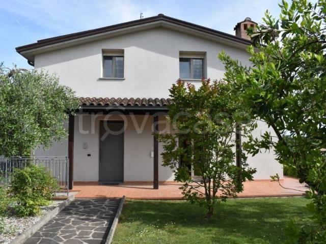 Villa Indipendente in affitto a Cenerente, Umbria