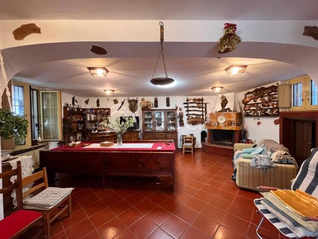 Villa Indipendente in affitto a Puglia, Foggia